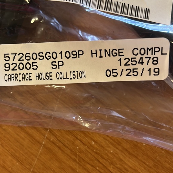 Subaru Hood Hinge Left Front New in Package - Picture 3 of 5